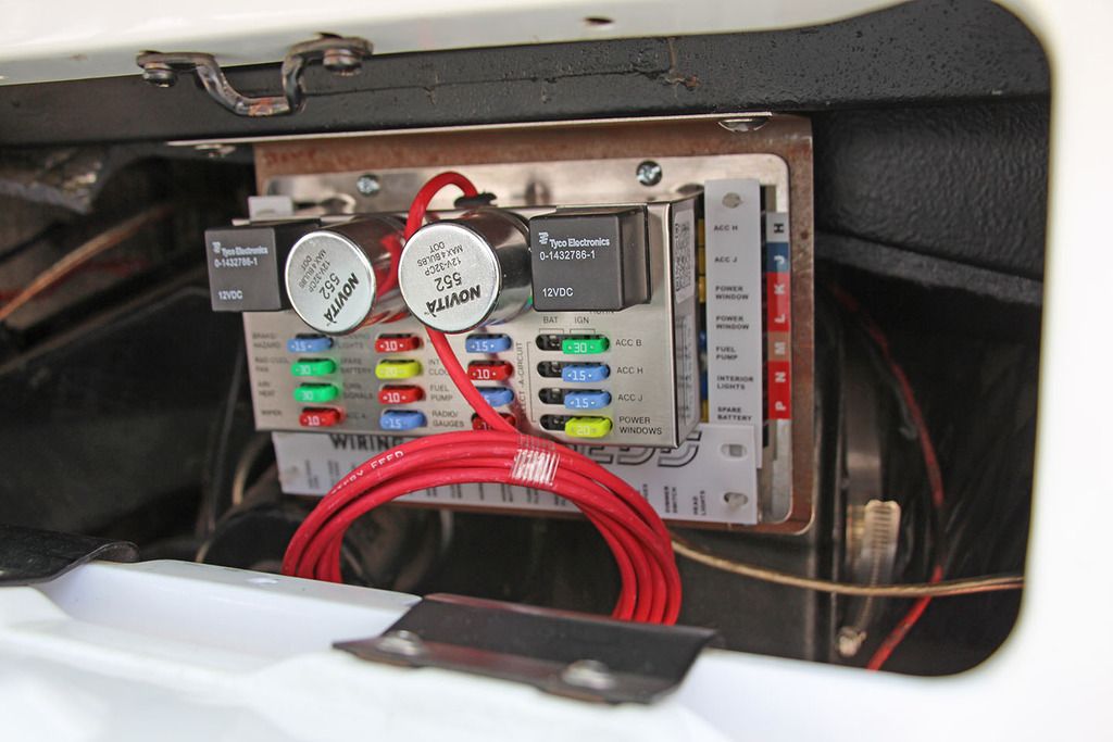 1971earlybroncoronfranciswiringharnessfuseblockinglovebox